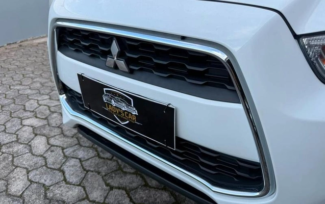 imagem-https://www.socarrao.com.br/sc-vehicle-images-prod/3881528/1789577881212-8171525_14_B_2d5ede7abd.jpeg