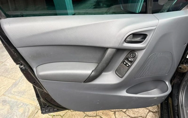 imagem-https://www.socarrao.com.br/sc-vehicle-images-prod/3881536/1789577910191-8356366_1_B_e6c6844672.jpeg