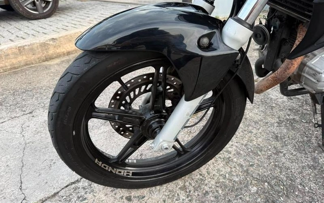 imagem-https://www.socarrao.com.br/sc-vehicle-images-prod/3881545/1789581893116-8346939_3_B_72ae48708d.jpeg