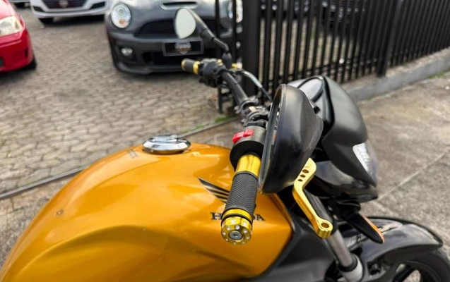 imagem-https://www.socarrao.com.br/sc-vehicle-images-prod/3881545/1789581893125-8346939_6_B_418b0ed828.jpeg
