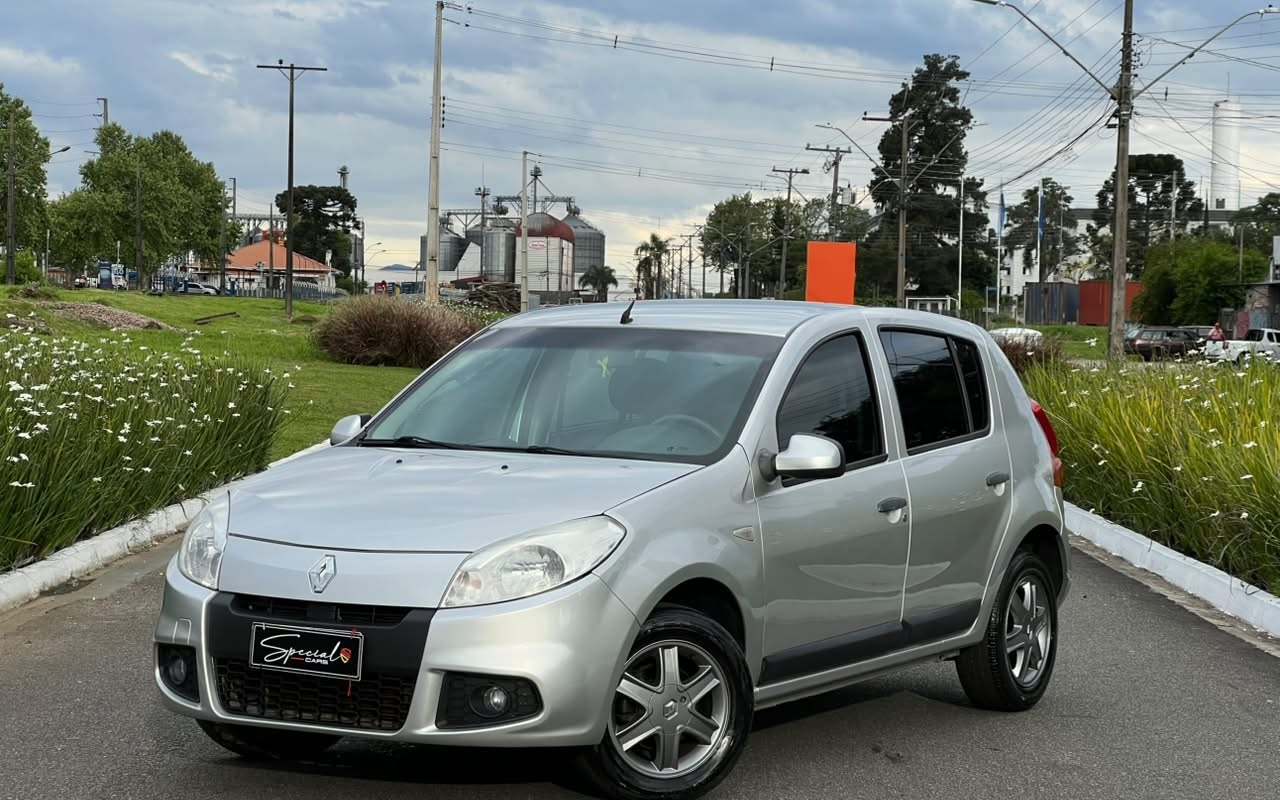 imagem-https://www.socarrao.com.br/sc-vehicle-images-prod/3881561/1789590558927-V2hhdHNBcHAgSW1hZ2UgMjAyNi0wOS0xNSBhdCAxNi41OC41OCAoMSkuanBlZw.jpeg