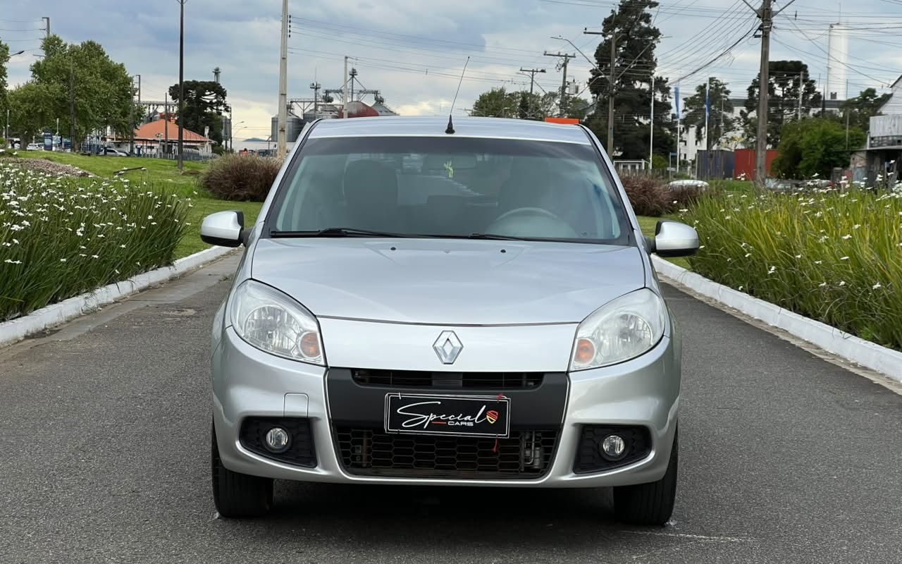 imagem-https://www.socarrao.com.br/sc-vehicle-images-prod/3881561/1789590559134-V2hhdHNBcHAgSW1hZ2UgMjAyNi0wOS0xNSBhdCAxNi41OC41OCAoNCkuanBlZw.jpeg