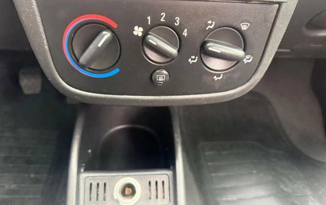 imagem-https://www.socarrao.com.br/sc-vehicle-images-prod/3881595/1789578053181-8346887_12_B_e756a77041.jpeg