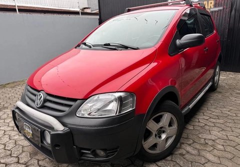 Volkswagen Crossfox 2006 Vermelho — foto 1 de 3