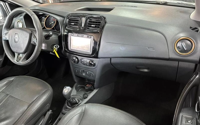 imagem-https://www.socarrao.com.br/sc-vehicle-images-prod/3881621/1789656214455-8477868_7_B_afaddc20ae.jpeg
