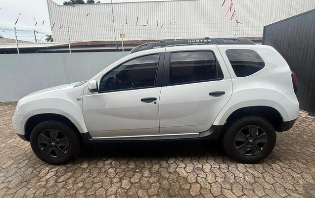 imagem-https://www.socarrao.com.br/sc-vehicle-images-prod/3881636/1789578130649-8345189_0_B_cfe3b11e35.jpeg