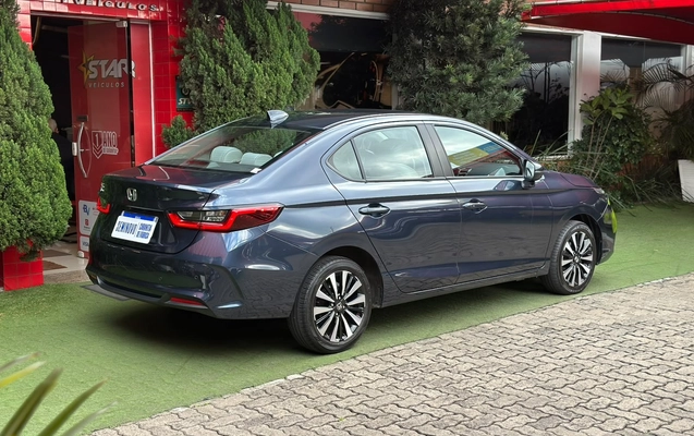imagem-https://www.socarrao.com.br/sc-vehicle-images-prod/3881639/1789734227681-115ba875-f3a4-4dca-8a4b-b878fae4f8ff.jpg