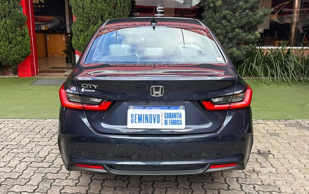 imagem-https://www.socarrao.com.br/sc-vehicle-images-prod/3881639/1789734227690-fcf3a59a-370b-4177-9dfb-0cbd2217a634.jpg