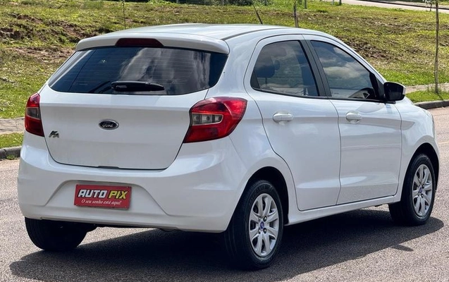 imagem-https://www.socarrao.com.br/sc-vehicle-images-prod/3881697/1789578262625-8470894_4_B_9071d7f5fd.jpeg