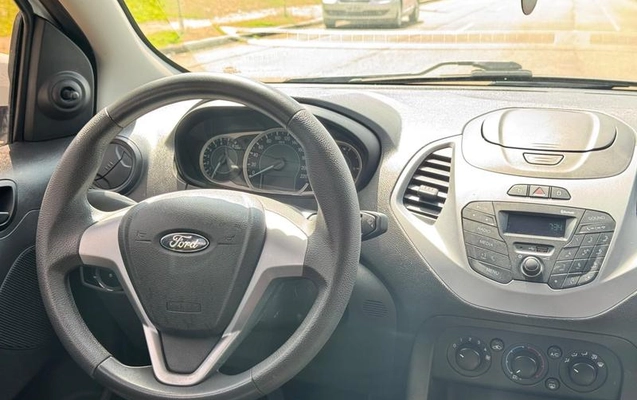 imagem-https://www.socarrao.com.br/sc-vehicle-images-prod/3881697/1789578262631-8470894_8_B_9da5a338d3.jpeg