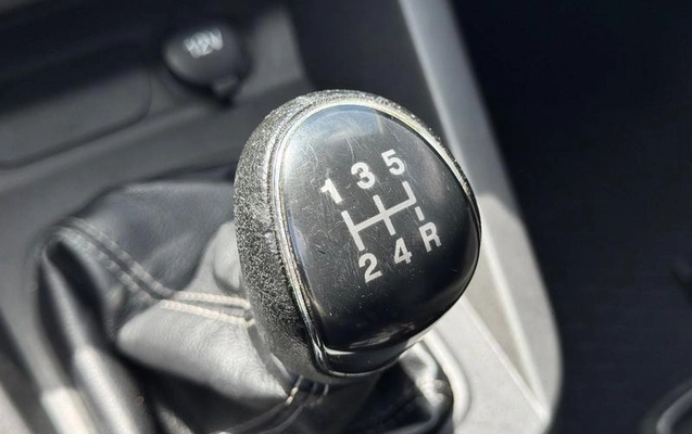 imagem-https://www.socarrao.com.br/sc-vehicle-images-prod/3881697/1789578262639-8470894_13_B_d8283322e2.jpeg