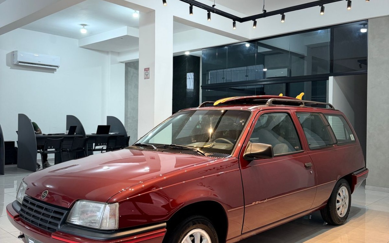 imagem-https://www.socarrao.com.br/sc-vehicle-images-prod/3881920/1789583639307-V2hhdHNBcHAgSW1hZ2UgMjAyNi0wMy0xOCBhdCAxNy41OS4yNCAoMikuanBlZw.jpeg