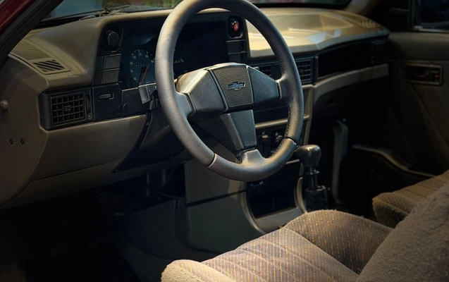 imagem-https://www.socarrao.com.br/sc-vehicle-images-prod/3881920/1789583640646-V2hhdHNBcHAgSW1hZ2UgMjAyNi0wMy0xOCBhdCAxNy41OS4yNiAoMikuanBlZw.jpeg