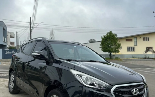 imagem-https://www.socarrao.com.br/sc-vehicle-images-prod/3881927/1789579734683-2d8afea8b5b548f4892d016b5ed75432_1789578365651.jpg