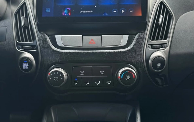 imagem-https://www.socarrao.com.br/sc-vehicle-images-prod/3881927/1789579734689-9bc5e53f5b48423cabacdf3474f91f6e_1789578365686.jpg