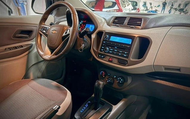 imagem-https://www.socarrao.com.br/sc-vehicle-images-prod/3881933/1791911757097-8482596_7_B_7127c20ede.jpeg
