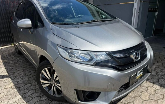 imagem-https://www.socarrao.com.br/sc-vehicle-images-prod/3881946/1789578637720-8444622_13_B_315c9542ad.jpeg