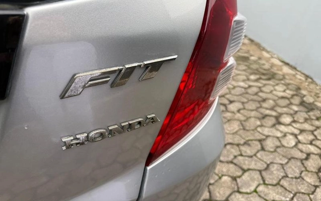 imagem-https://www.socarrao.com.br/sc-vehicle-images-prod/3881957/1789578652051-8101758_16_B_9c1a339e7d.jpeg