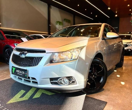 Chevrolet Cruze 2014 Prata — foto 1 de 3