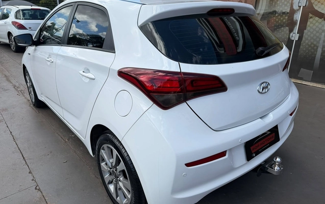 imagem-https://www.socarrao.com.br/sc-vehicle-images-prod/3882298/1789579176275-4f4a319e2adc468e89378c110c8e8b61_1789578659458.jpg