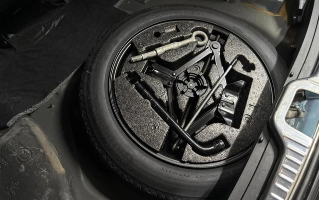 imagem-https://www.socarrao.com.br/sc-vehicle-images-prod/3882328/1789653907219-4663338_15_B_67b1769710.jpeg