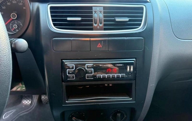 imagem-https://www.socarrao.com.br/sc-vehicle-images-prod/3882354/1789579302973-8298532_3_B_1afe3acc1c.jpeg