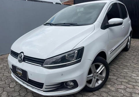 Volkswagen Fox 2018 Branco — foto 1 de 3