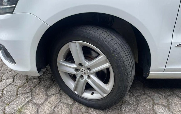 imagem-https://www.socarrao.com.br/sc-vehicle-images-prod/3882396/1789579394077-7797191_15_B_f212031bfc.jpeg