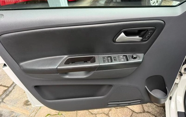 imagem-https://www.socarrao.com.br/sc-vehicle-images-prod/3882412/1789579418112-8356921_10_B_9c4bab03a7.jpeg