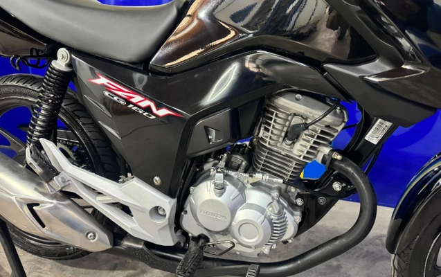 imagem-https://www.socarrao.com.br/sc-vehicle-images-prod/3882496/1789579539743-gb-acaff32.jpeg