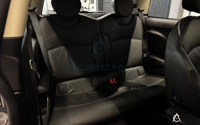 imagem-https://www.socarrao.com.br/sc-vehicle-images-prod/3882562/1789580113604-d193059a354741bdbcabec93b2ba3314_1789579316774.jpg