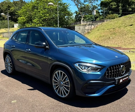 Mercedes-Benz GLA-35 AMG 2022 Azul — foto 1 de 3