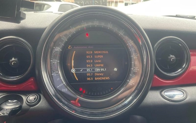 imagem-https://www.socarrao.com.br/sc-vehicle-images-prod/3882711/1789580006855-8211690_11_B_cfcc8edb94.jpeg