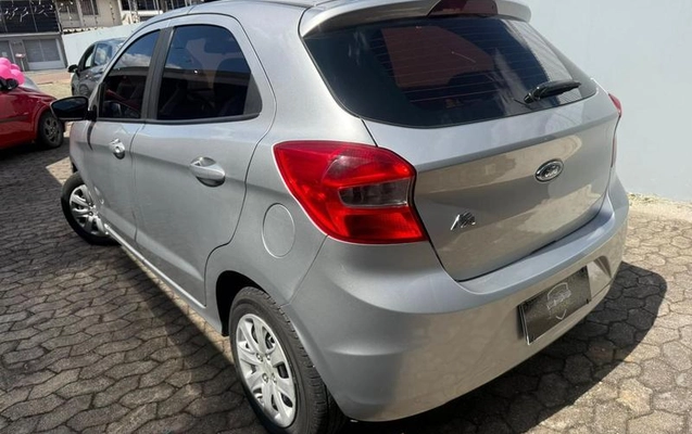 imagem-https://www.socarrao.com.br/sc-vehicle-images-prod/3882732/1789580024005-8444151_15_B_64a18fb950.jpeg