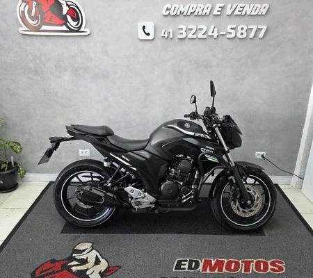 imagem-https://www.socarrao.com.br/sc-vehicle-images-prod/3882758/1789580052828-8474660_0_B_1c5f1cd72d.jpeg