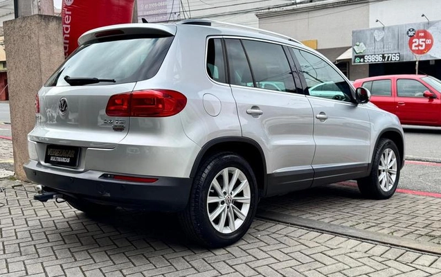 imagem-https://www.socarrao.com.br/sc-vehicle-images-prod/3882801/1790011651639-8481937_17_B_3d974ace6e.jpeg
