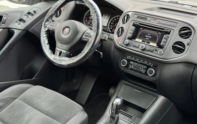 imagem-https://www.socarrao.com.br/sc-vehicle-images-prod/3882801/1790011651641-8481937_0_B_804702f0ff.jpeg