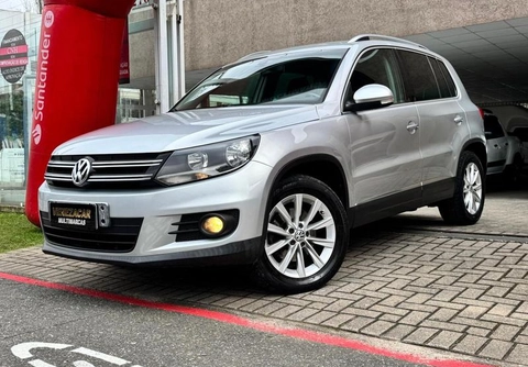 Volkswagen Tiguan 2012 Prata — foto 1 de 3