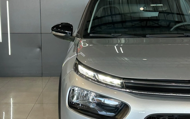 imagem-https://www.socarrao.com.br/sc-vehicle-images-prod/3882886/1789580223485-003_2ca581576d46eabc25c17880fb19bf5b.jpeg