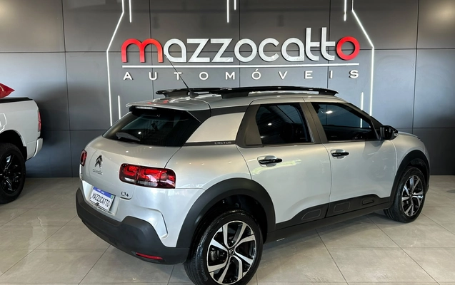 imagem-https://www.socarrao.com.br/sc-vehicle-images-prod/3882886/1789580223497-003_c070a9dd97f903929facb4905e0b5356.jpeg