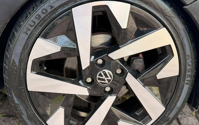 imagem-https://www.socarrao.com.br/sc-vehicle-images-prod/3882981/1789581219669-ZDE3NWNkNWUtMTUwNS00NTlkLTljZTgtNWY3M2ZiMmQ0N2U4LmpmaWY.jfif