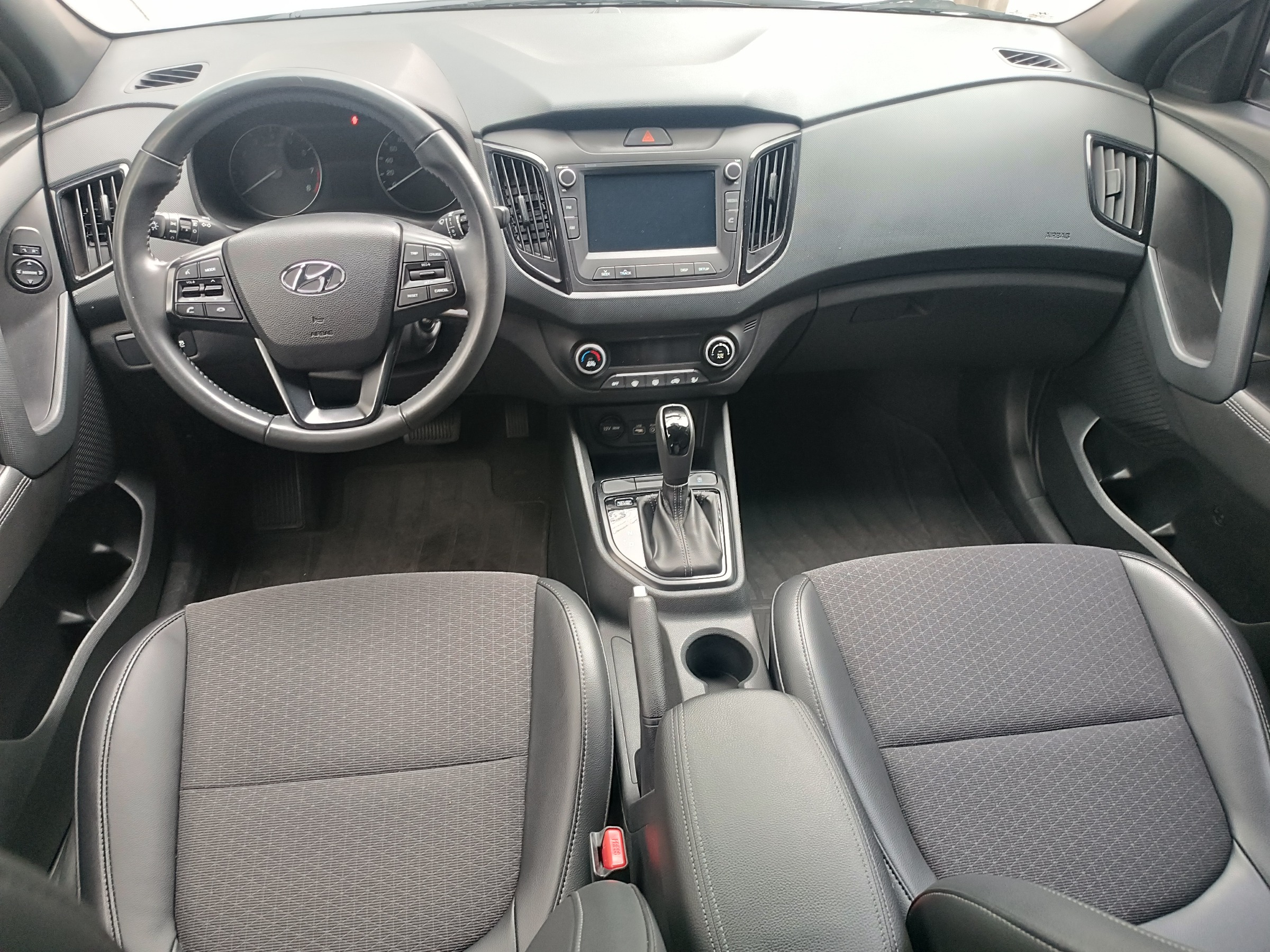 imagem-https://www.socarrao.com.br/sc-vehicle-images-prod/38830/1769988692936-4527861OR_1761766672_5_450.jpg