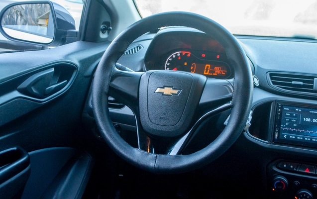 imagem-https://www.socarrao.com.br/sc-vehicle-images-prod/3883049/1789580617569-f3746305da5d40a7bbe6703f1e467d7b_1789579747794.jpg