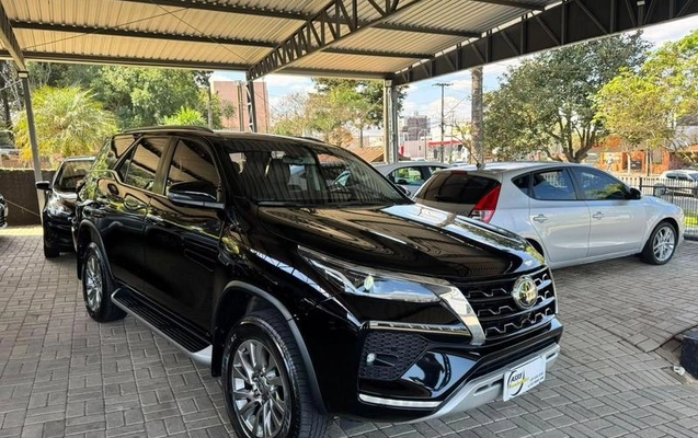 imagem-https://www.socarrao.com.br/sc-vehicle-images-prod/3883211/1789583326037-8481475_12_B_66be0b23c0.jpeg