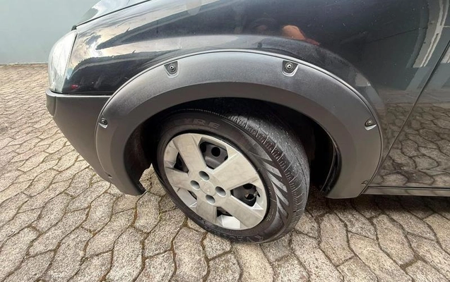 imagem-https://www.socarrao.com.br/sc-vehicle-images-prod/3883275/1789581008798-8325873_11_B_c78449b845.jpeg