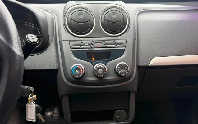 imagem-https://www.socarrao.com.br/sc-vehicle-images-prod/3883278/1789581022287-8369064_1_B_631a48930e.jpeg