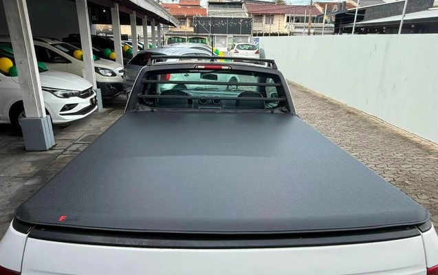 imagem-https://www.socarrao.com.br/sc-vehicle-images-prod/3883287/1789581732757-8235082_17_B_b6df144ab9.jpeg