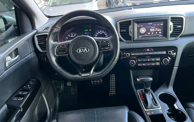 imagem-https://www.socarrao.com.br/sc-vehicle-images-prod/3883288/1789581052204-8413709_15_B_5a11174036.jpeg