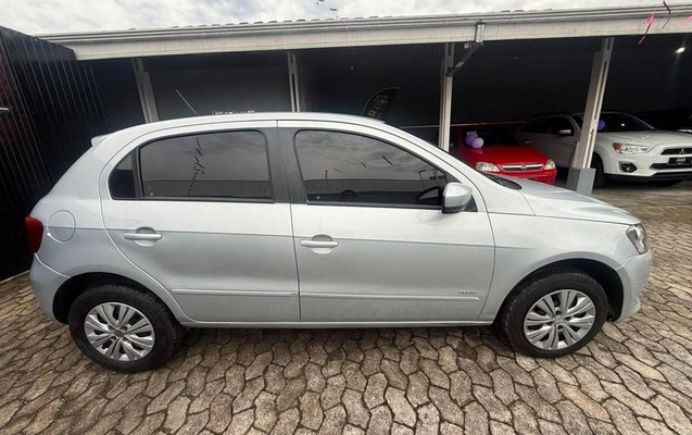 imagem-https://www.socarrao.com.br/sc-vehicle-images-prod/3883296/1789581057258-8355209_15_B_7397c673d6.jpeg