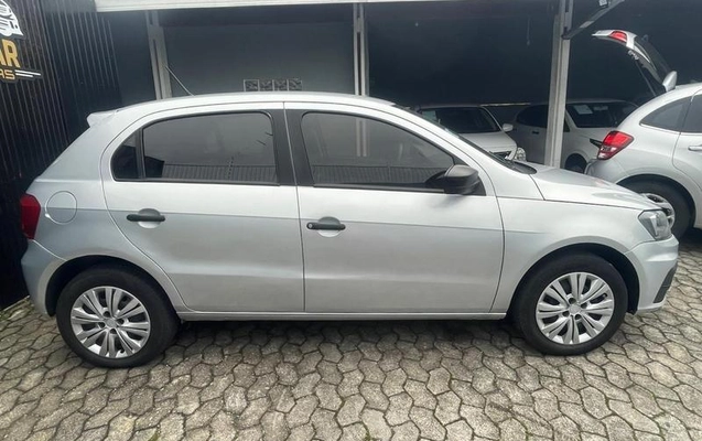 imagem-https://www.socarrao.com.br/sc-vehicle-images-prod/3883307/1789581074454-8210460_25_B_b2da1a6a67.jpeg